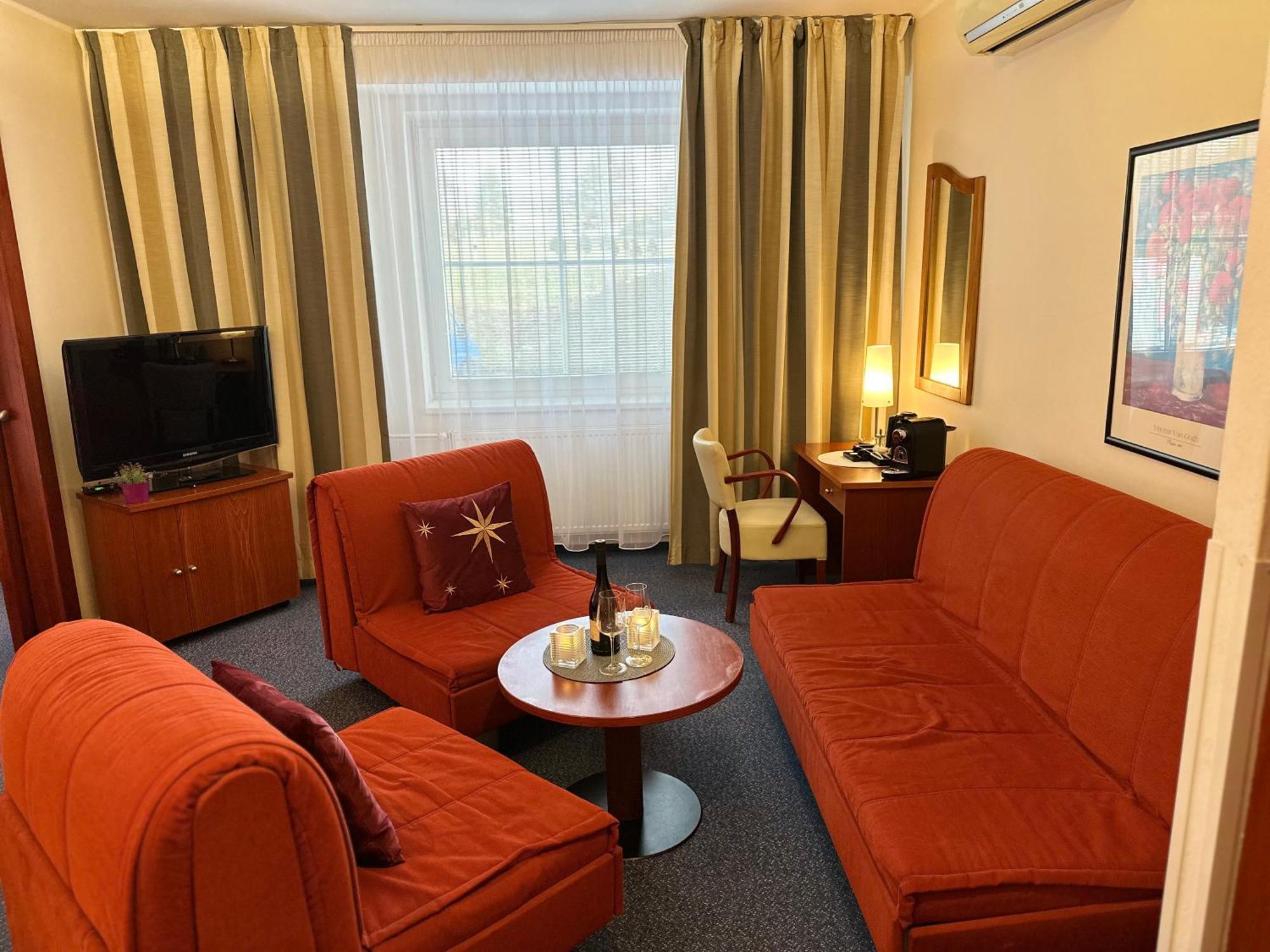 Wellness Hotel Stare Mesto Uherské Hradiště Esterno foto
